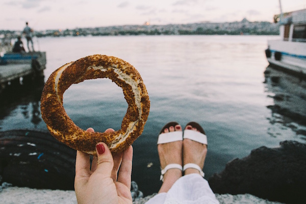 Simit foods you must try in Turkey