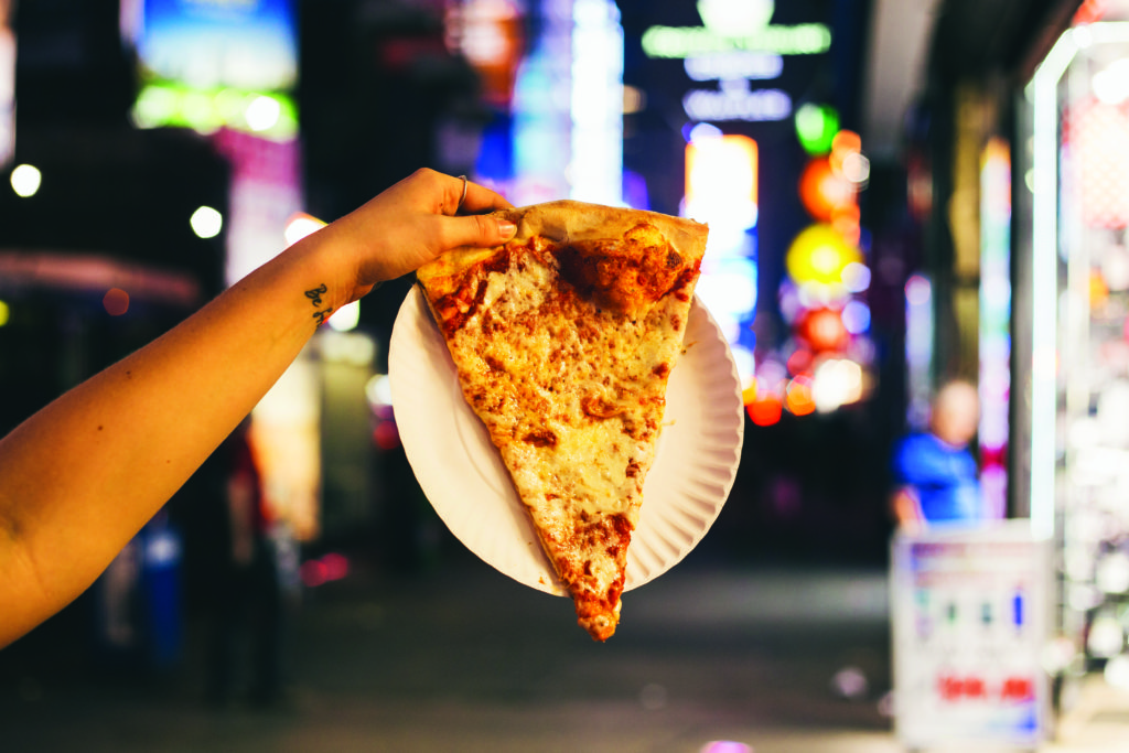 New York opdeck Travel Pizza