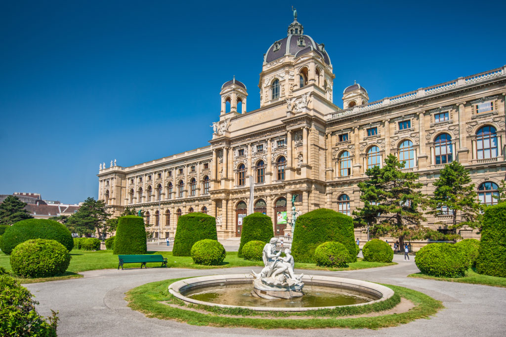 Topdeck Travel_Europe_Austria_Vienna_Natural History Museum