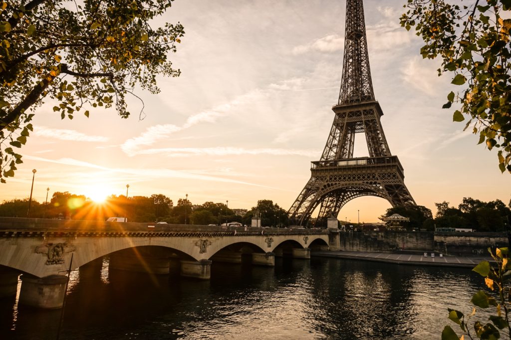 10 Ways To Live Like A Local In Paris. - The Collective - Powered by ...