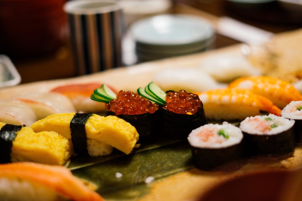 photos of japan sushi