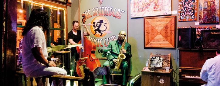 visit New Orleans nightclub jazz bar Topdeck