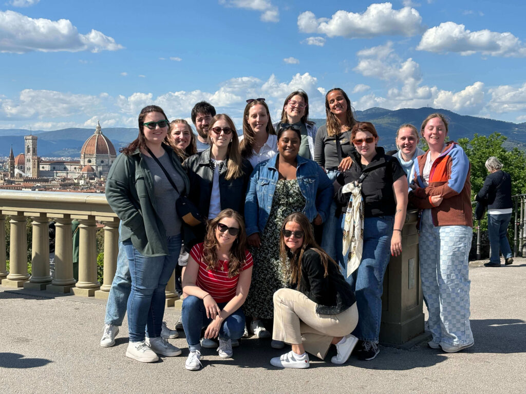 Group of travellers in Florence on the Topdeck Delve Deep: Italy tour